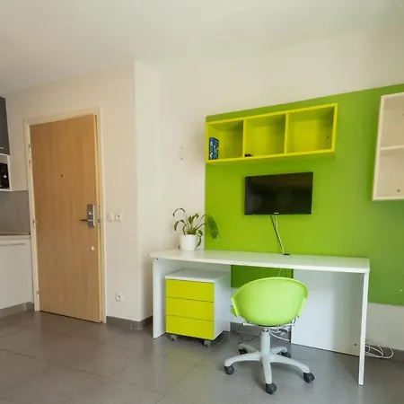 Le Campus Ξενοδοχείο με διαμερίσματα 3*