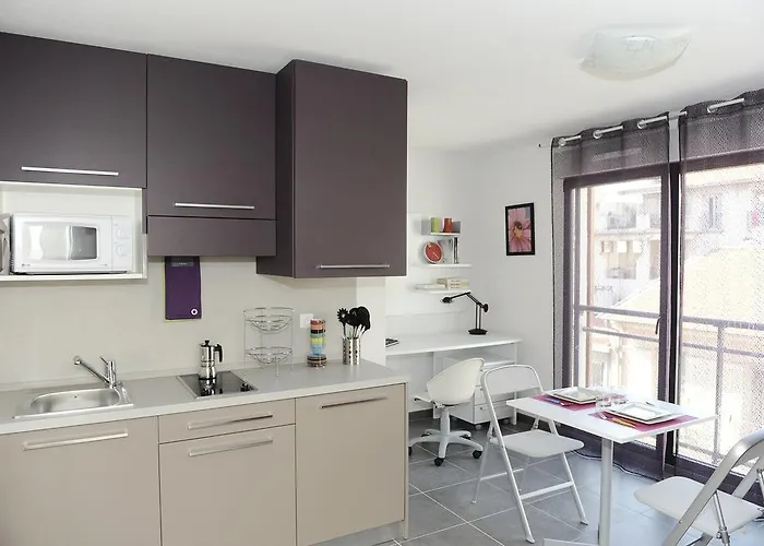 Apartahotel Le Campus 3*